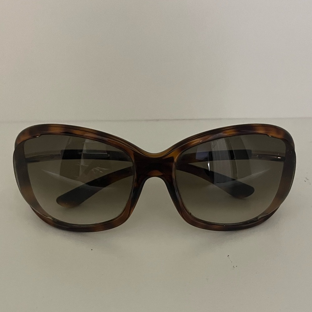 Authentic Tom Ford Jennifer Sunglasses.